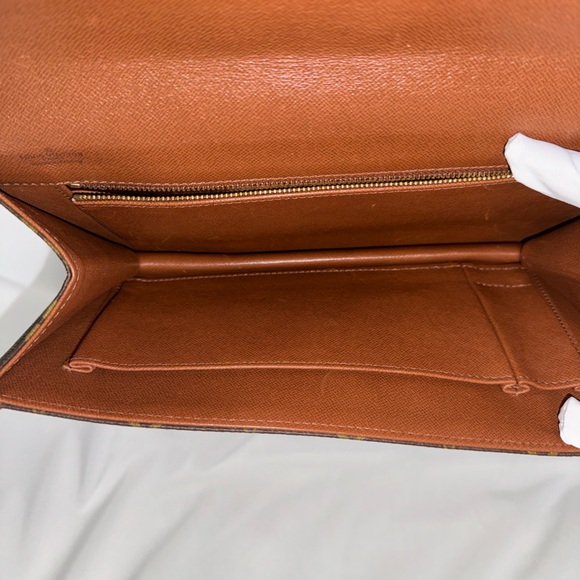 (R660) Louis Vuitton Pochette Dame Clutch - Picture 3 of 5